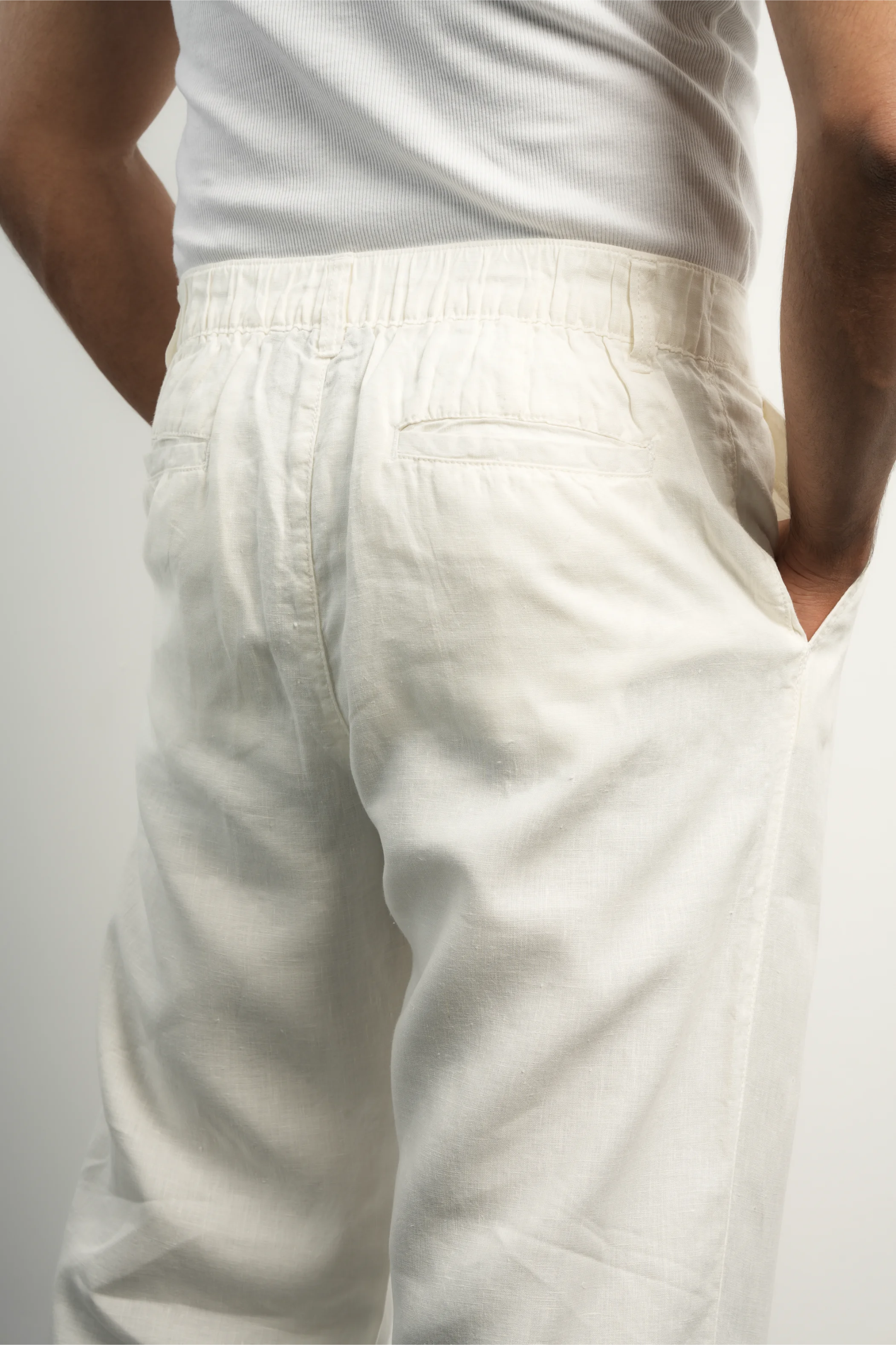 VELAIR LINEN OFF-WHITE PANTS