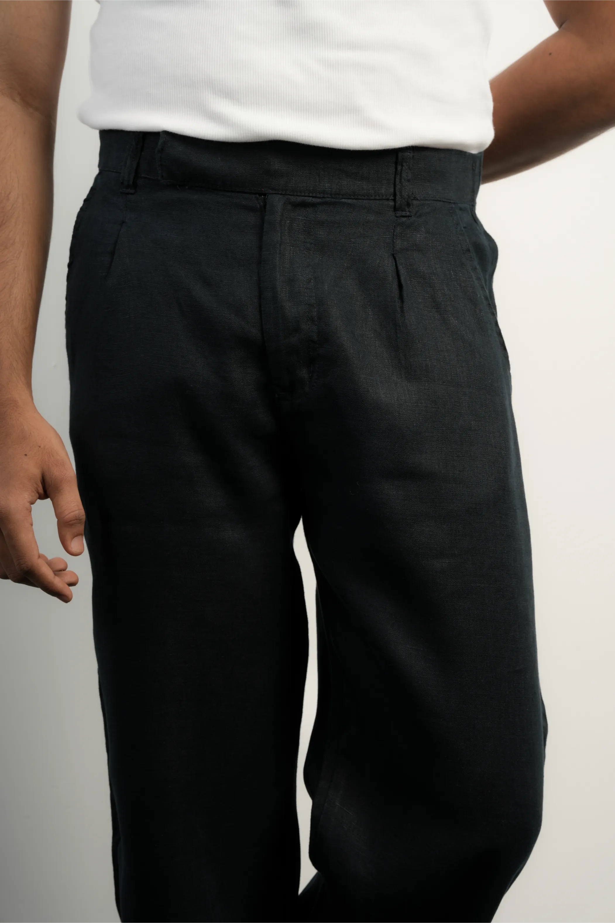 RELAXED FIT | LINEN PANTS