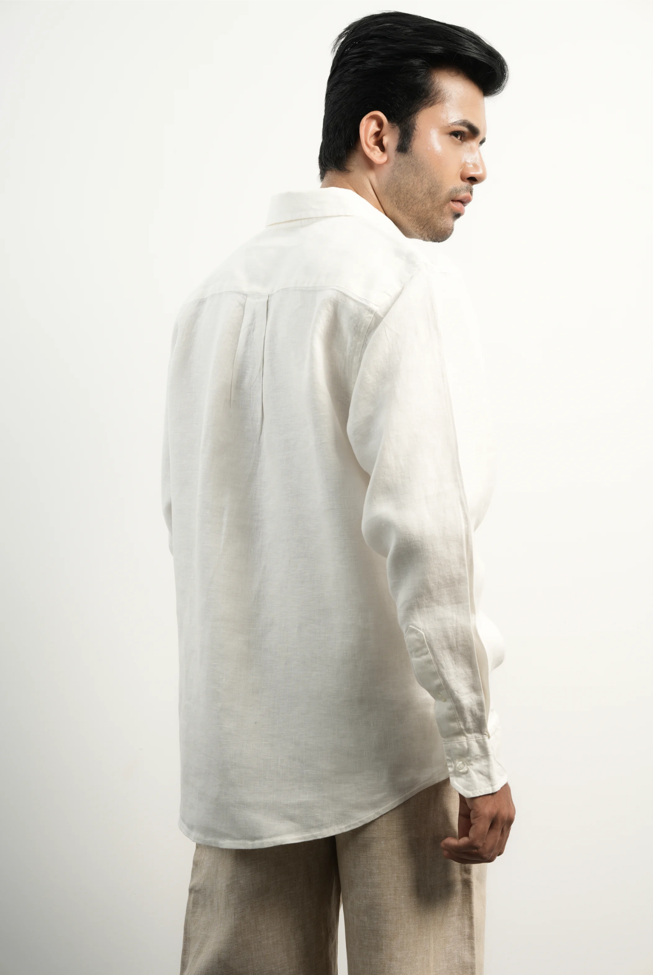 RELAXED FIT | LINEN SHIRTS