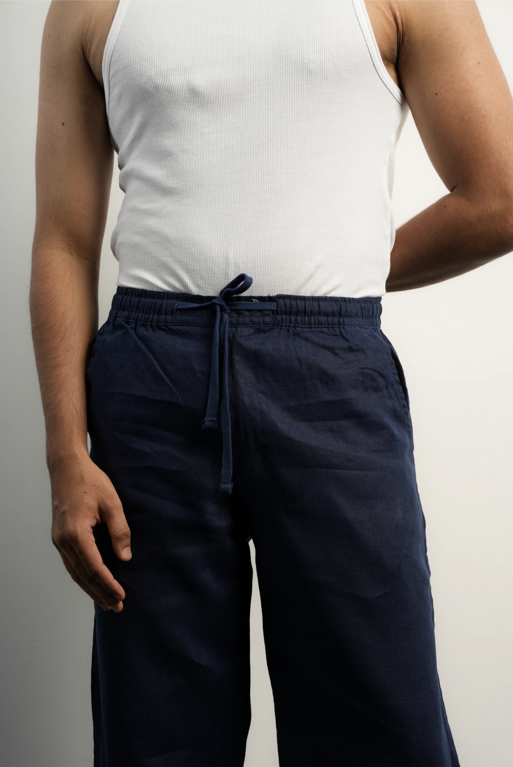 VELAIR LINEN NAVY TROUSERS