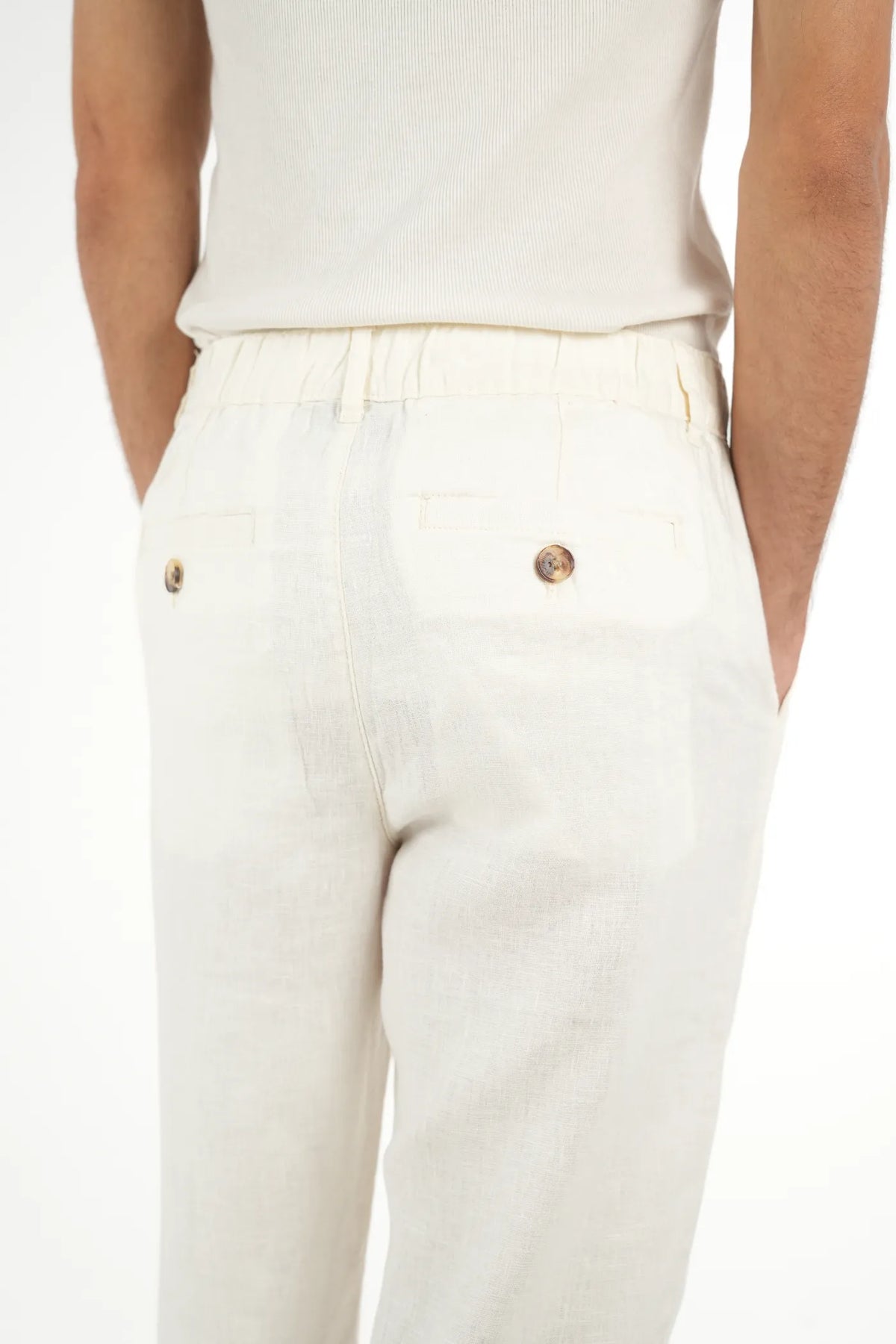 100% LINEN OFF-WHITE BUCKLE UP PANTS