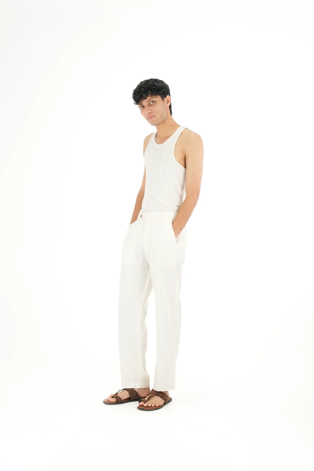 100% LINEN OFF-WHITE BUCKLE UP PANTS
