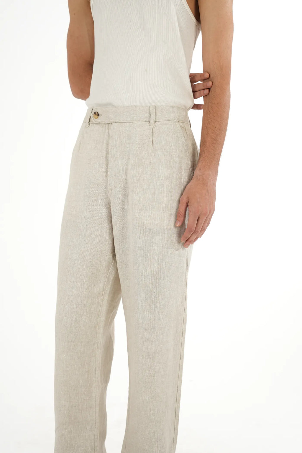 100% LINEN TEXTURE BEIGE BUCKLE UP PANTS