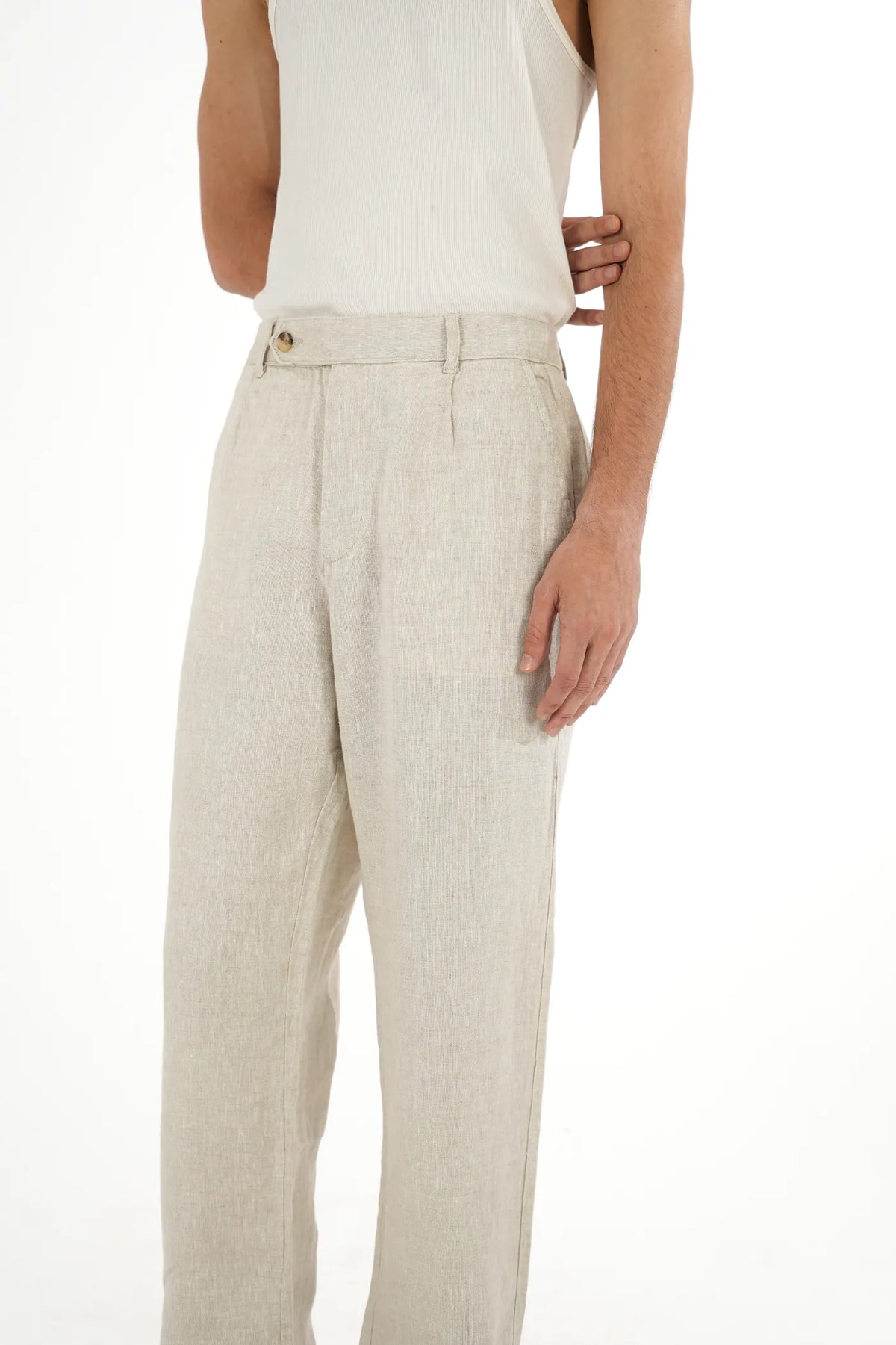 100% LINEN TEXTURE BEIGE BUCKLE UP PANTS