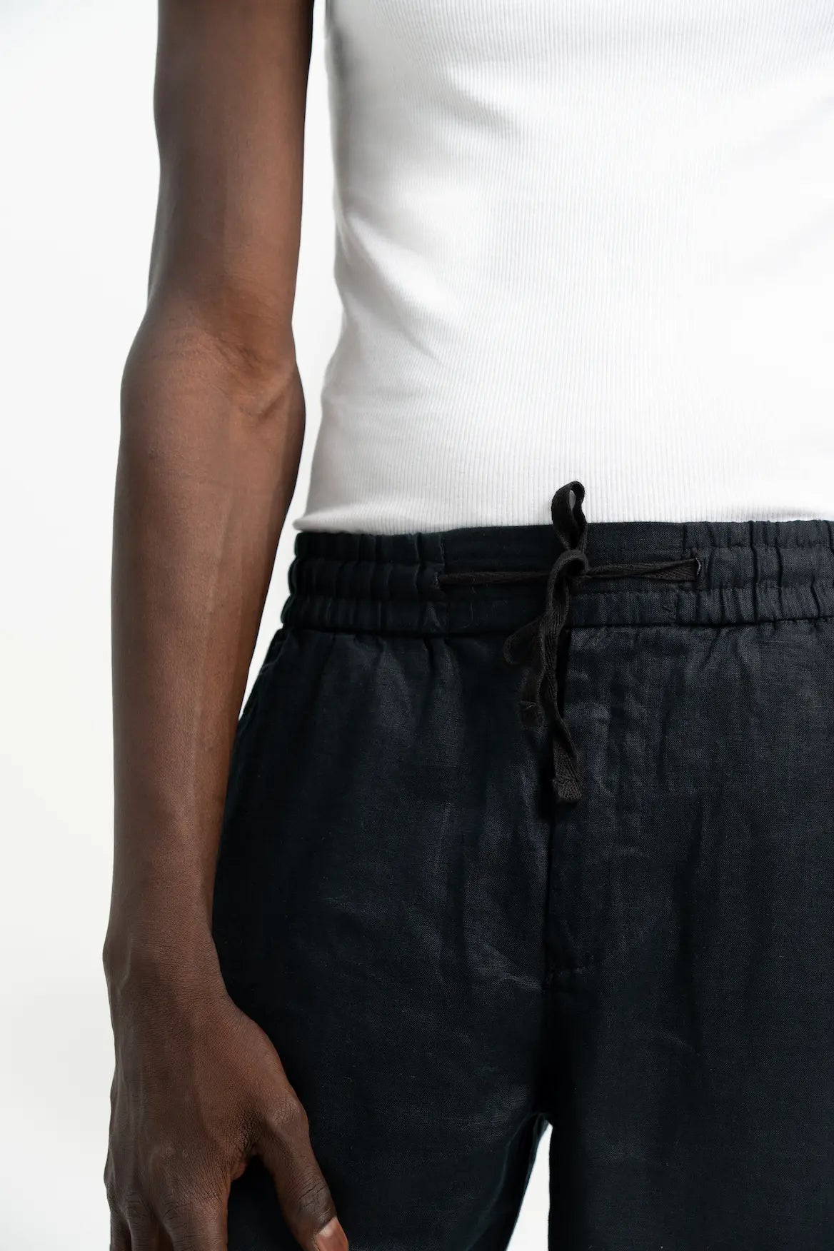 VELAIR LINEN BLACK TROUSERS