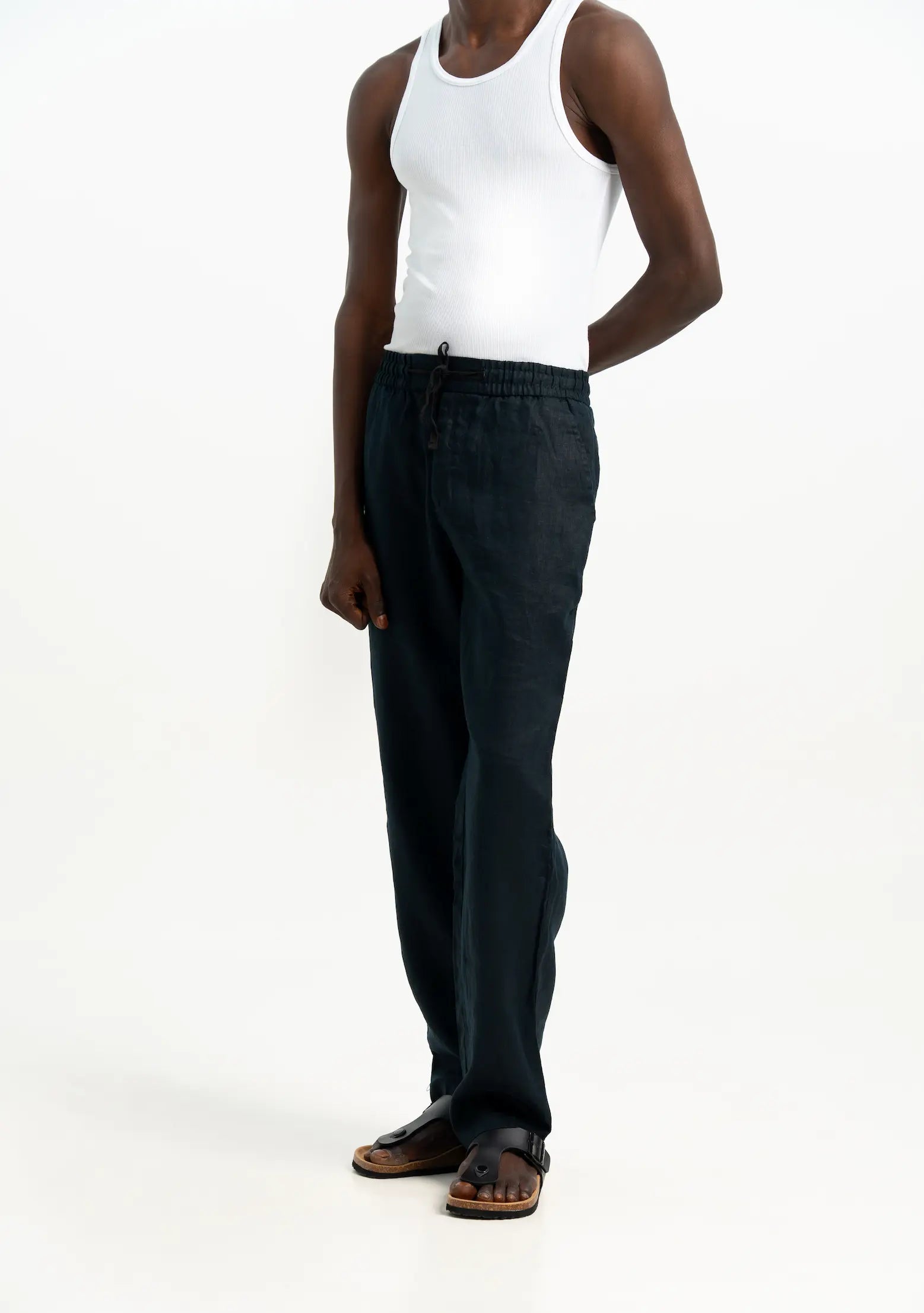 VELAIR LINEN BLACK TROUSERS