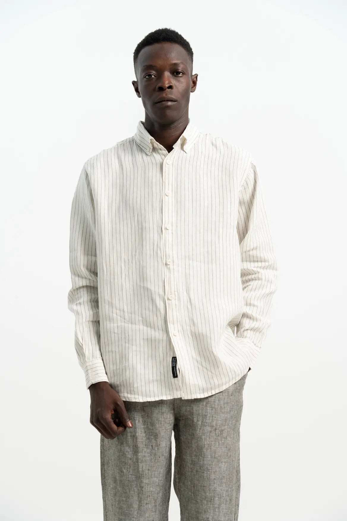 VELAIR LINEN BLACK STRIPS SHIRTS