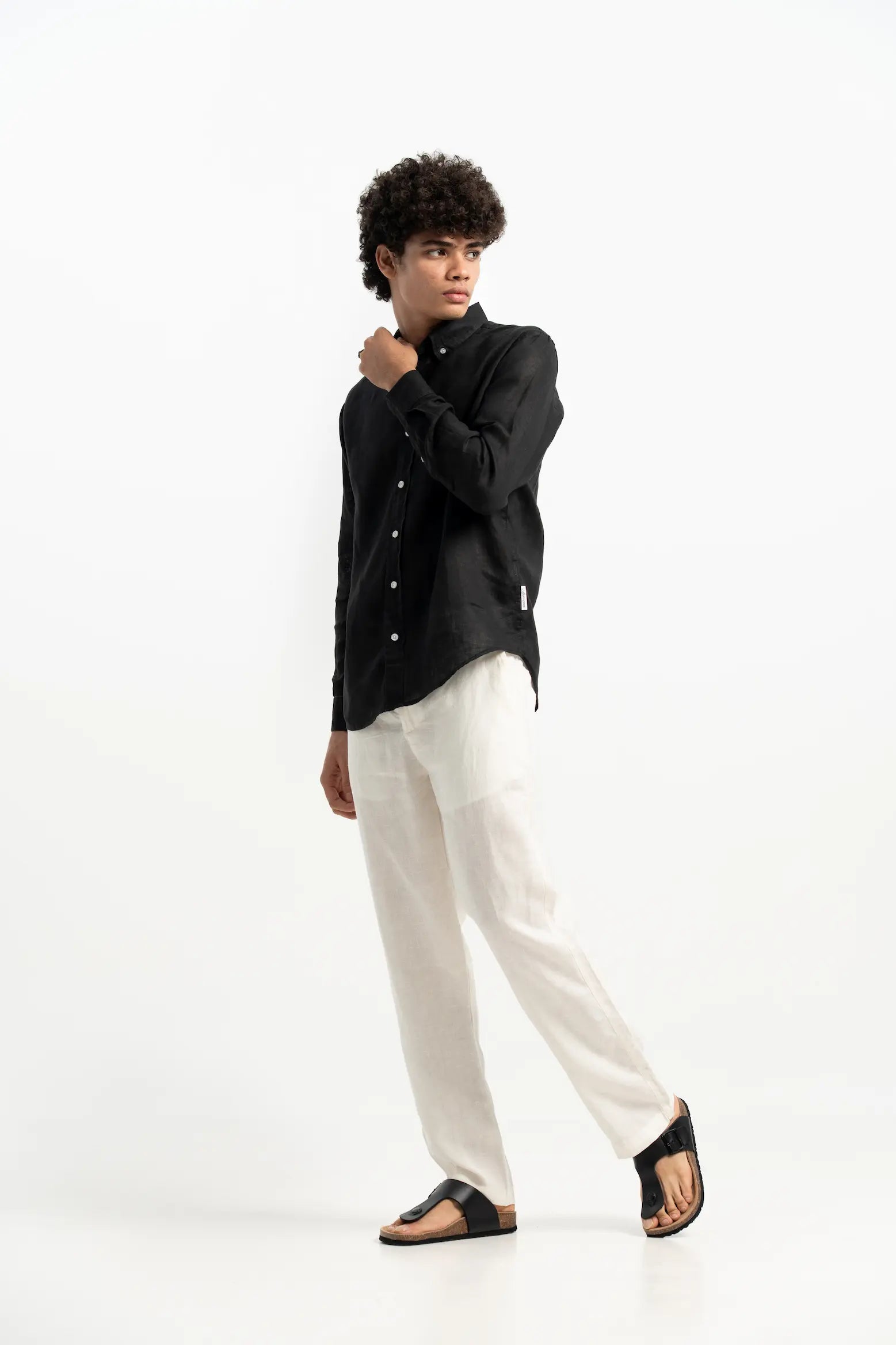 VELAIR LINEN BLACK SHIRT