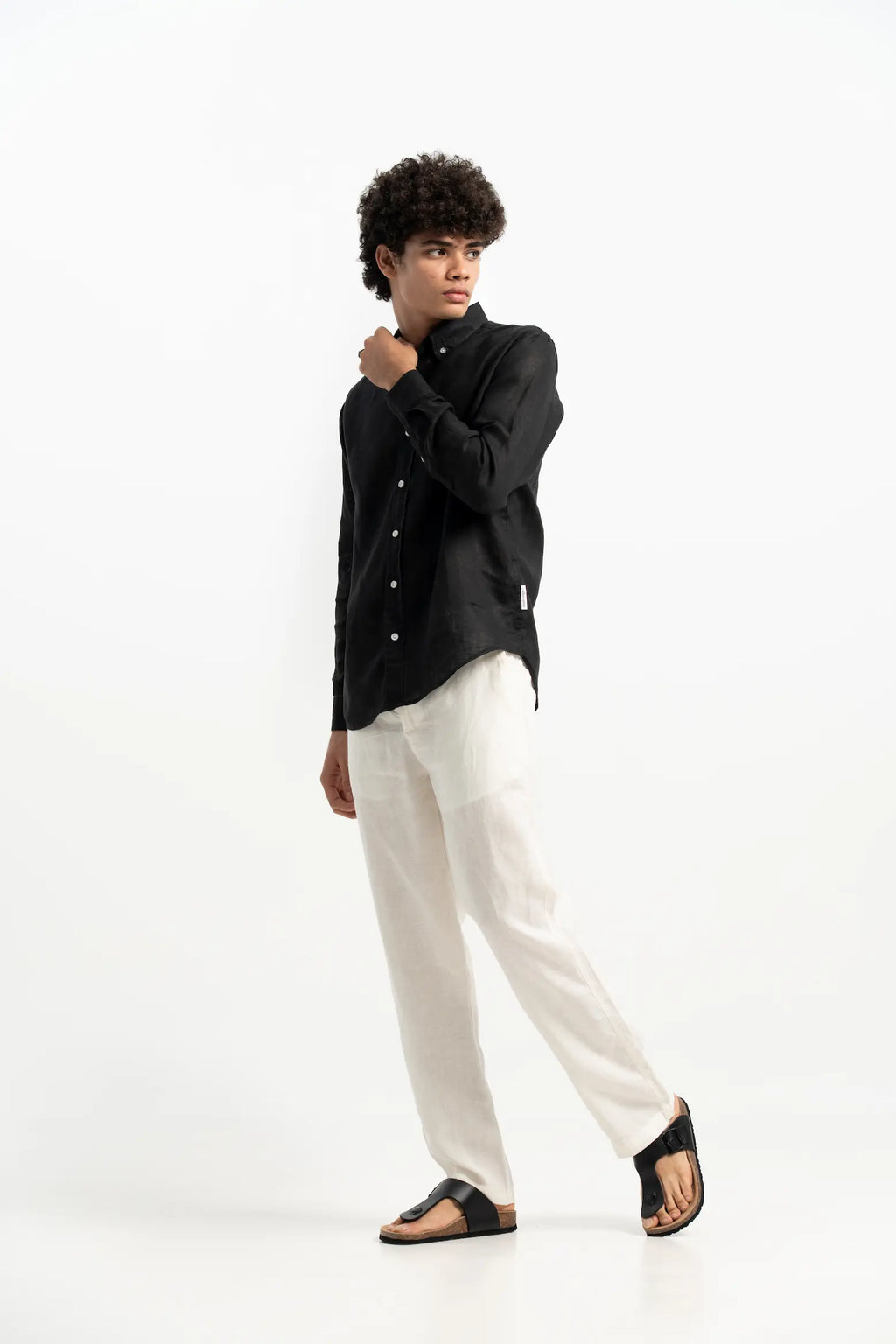VELAIR LINEN BLACK SHIRT