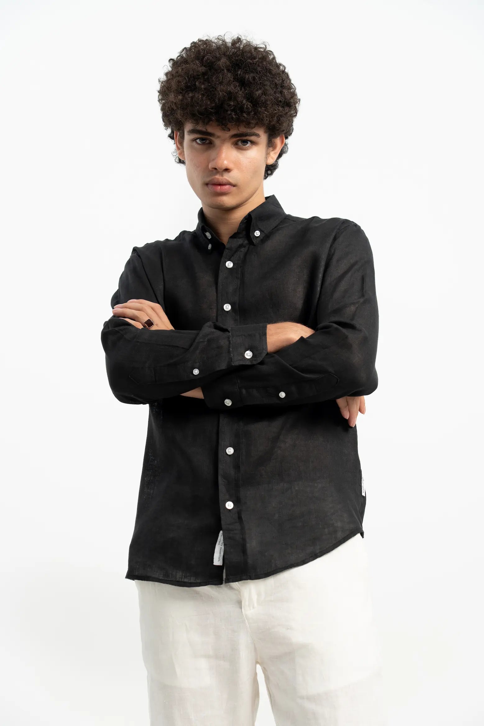 VELAIR LINEN BLACK SHIRT